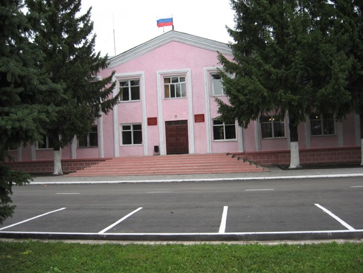 Здание администрации Токарёвского района Тамбовской области.