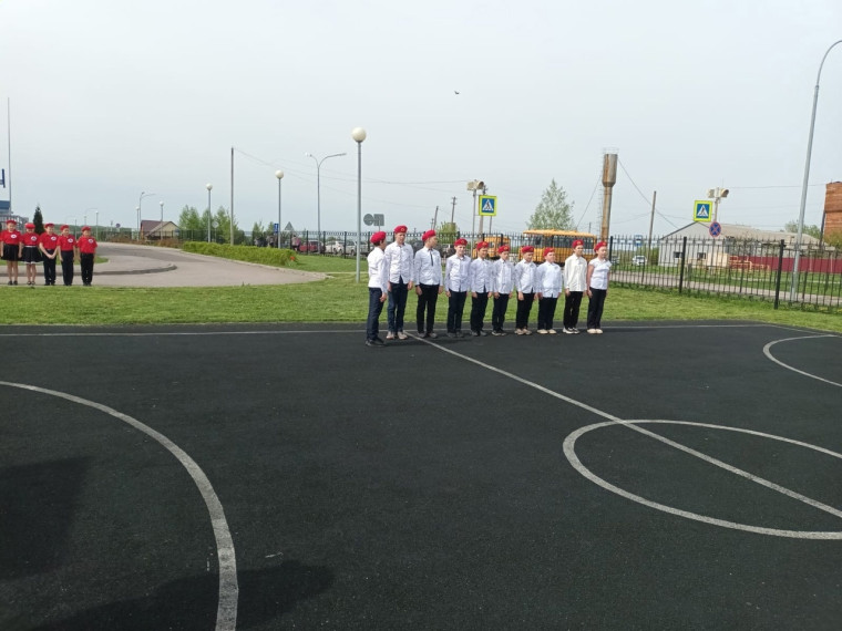 Токарёвские школьники стали призерами зонального этапа военно-спортивной игры "Зарница".